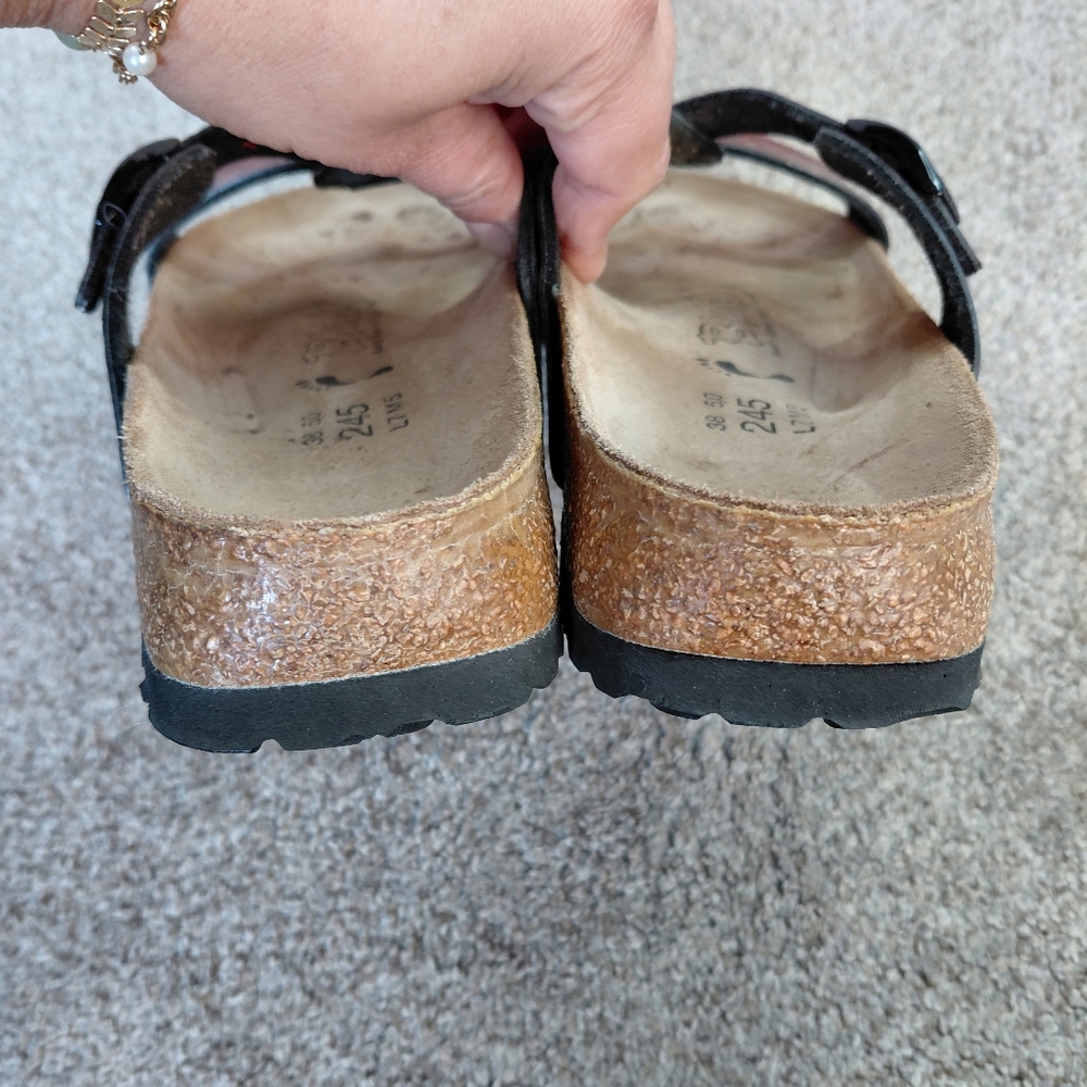 Birkis By Birkenstock Women Size 38/7 Us Narrow Stylish RedSandals - Picture 8 of 11
